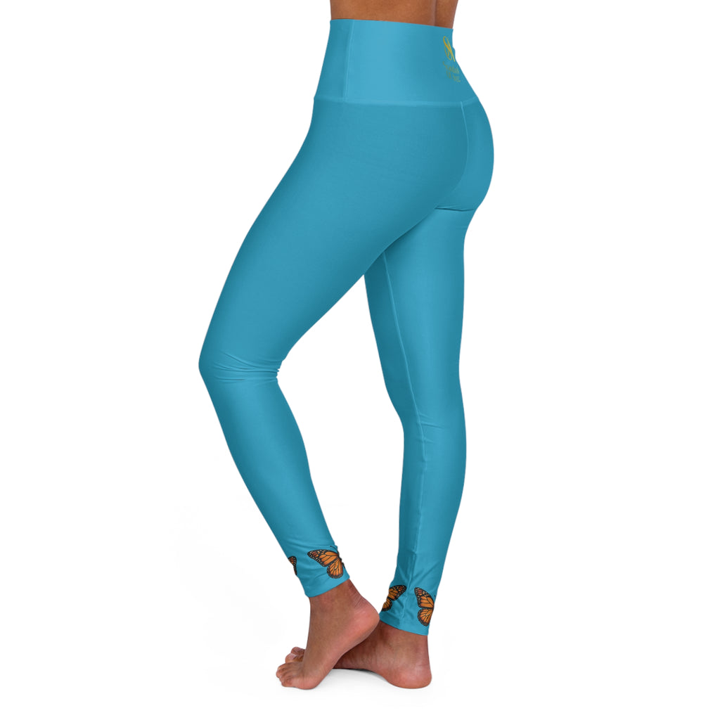 Butterfly Accent High-Waist Yoga Leggings – Orange All-Over Print